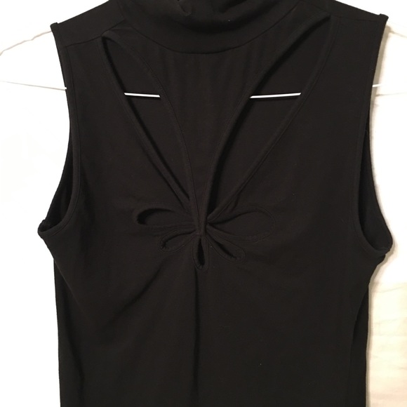 Express Sleeveless Top - Picture 3 of 4